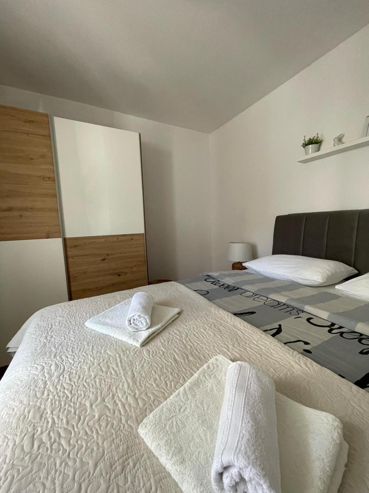 House Old Town Trogir Villa Exterior foto